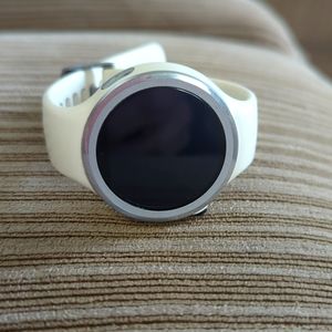 Moto 360 smart watch